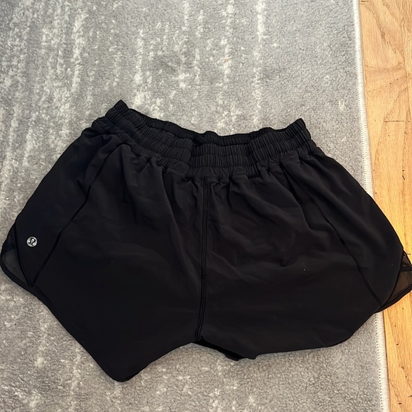 LULULEMON RUNNING SHORTS - Picture 2 of 3